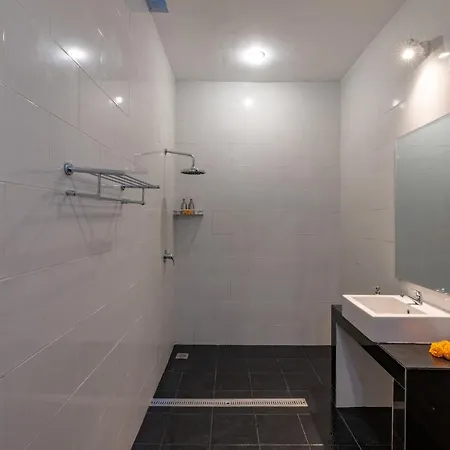 Vast 5Bd Villa With Garden And Private Pool 250M To Beach Seminyak  Exterior photo