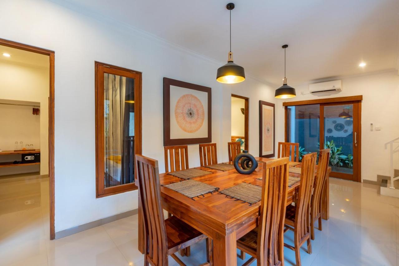 Vast 5bd With Garden And Private Pool 250m To Villa