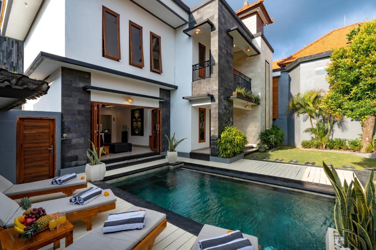 Villa Vast 5bd With Garden And Private Pool 250m To Seminyak (Bali)