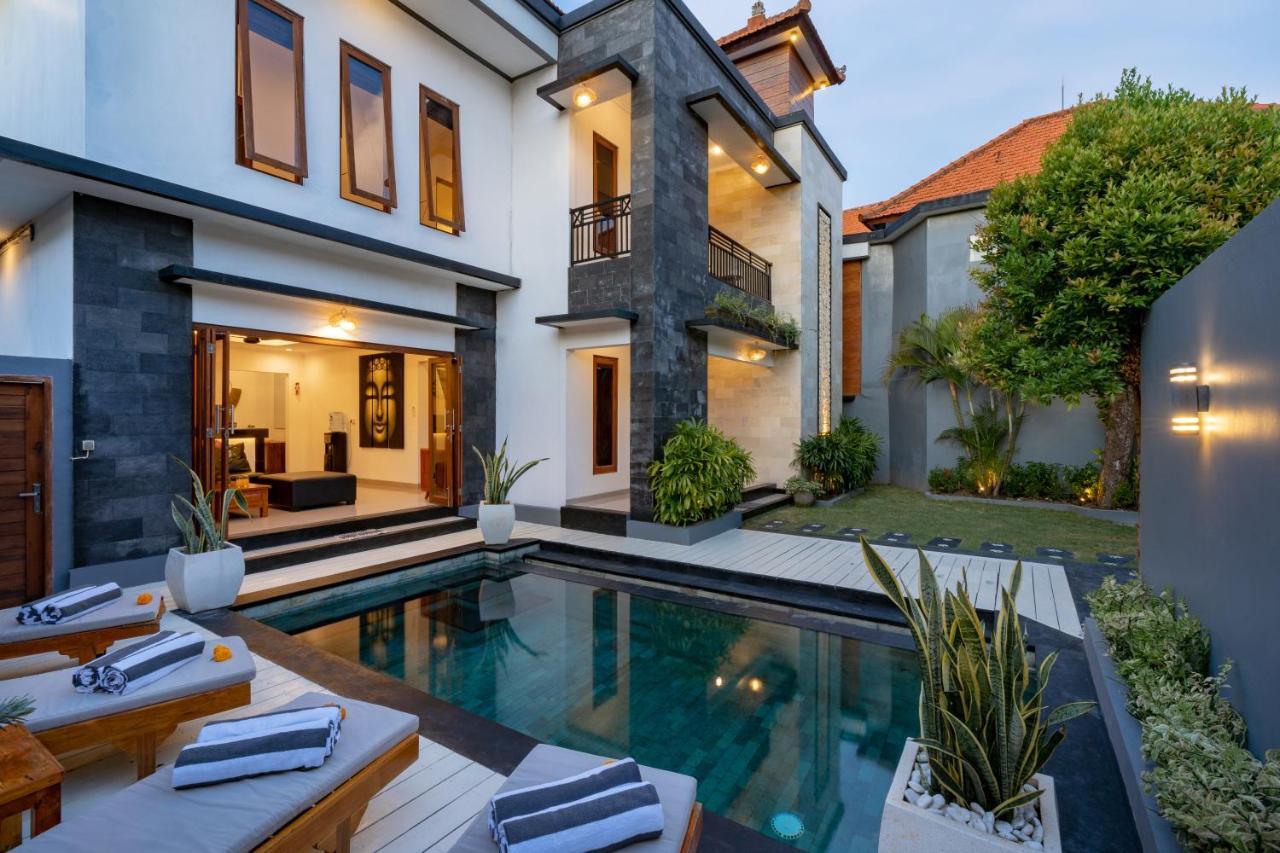 Villa Vast 5bd With Garden And Private Pool 250m To